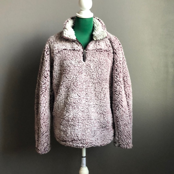 wine sherpa pullover
